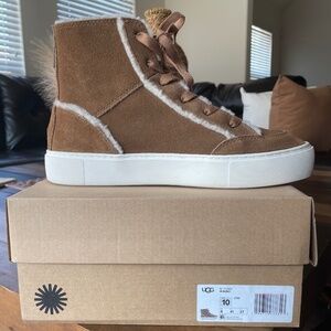 Ugg Women’s Nuray Shoes